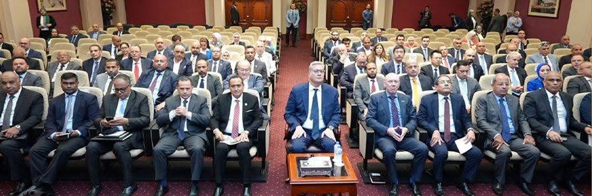 اجتماع وزير البترول والثروة المعدنية مع عدد من رؤساء الشركات العالمية لتعزيز الشراكات الاستراتيجية